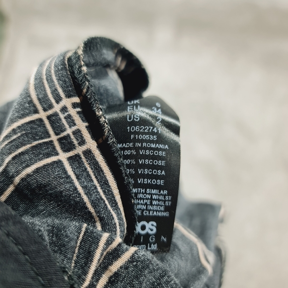 Asos Black Beige Check Long Sleeve Jumpsuit Wide Leg V-Neck Elastic Waist UK 6 - Picture 5 of 5